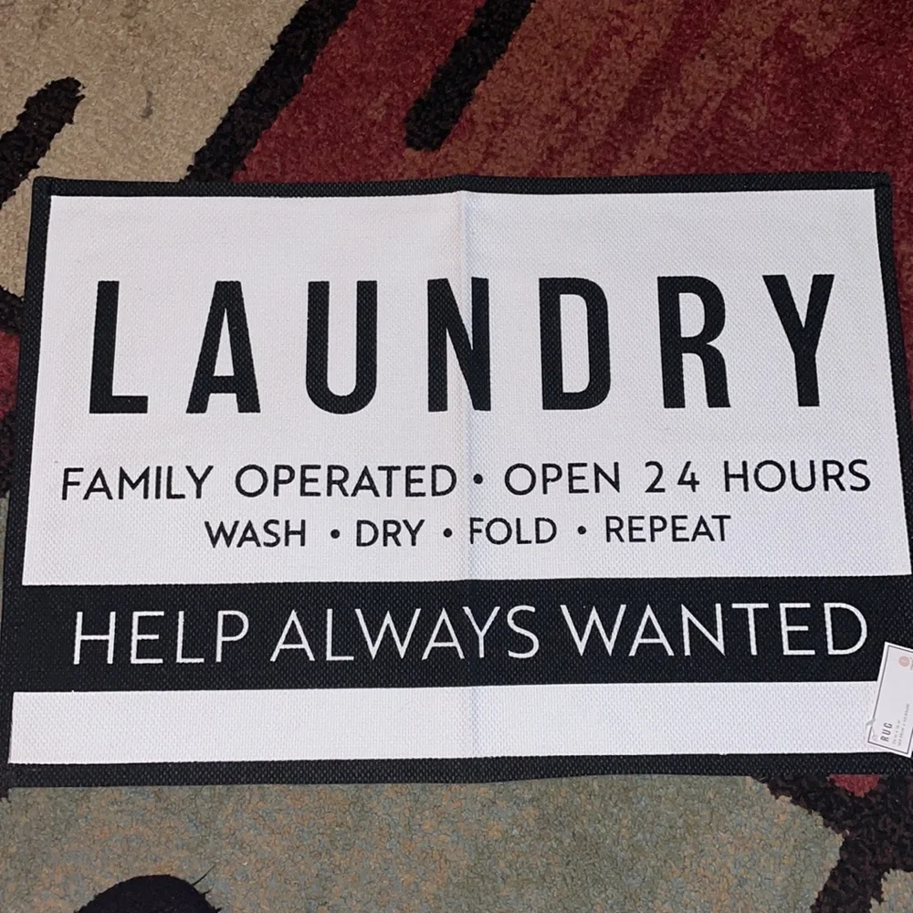 BUNDLE of 2 Rugs‎